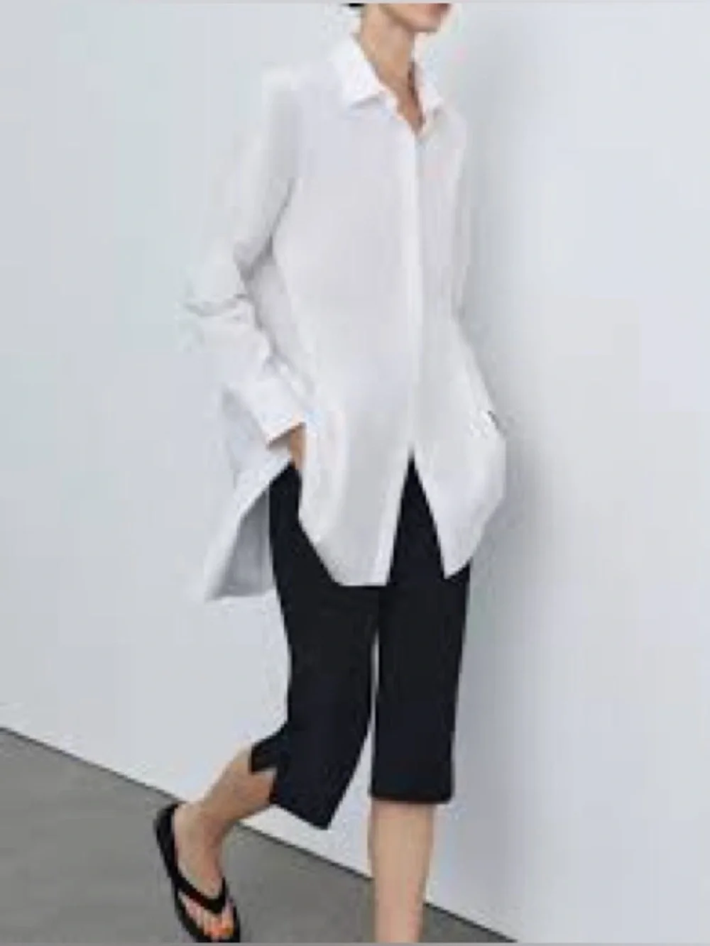 Zara - White Button Down Long Sleeve Collared Blouse Oversized Size M - L